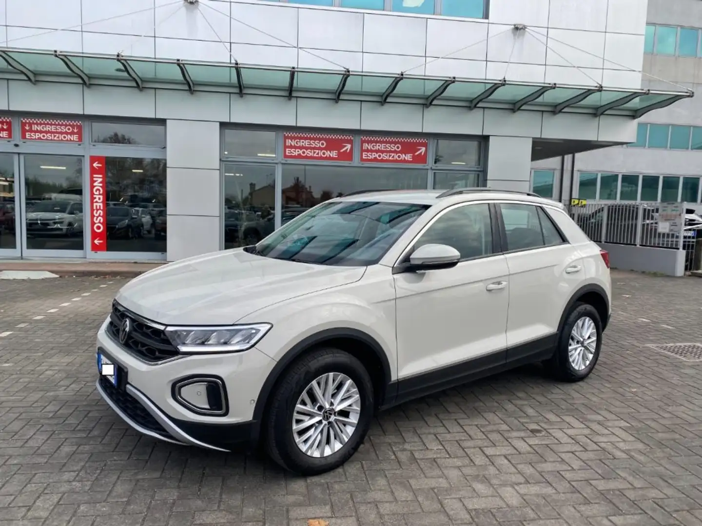 Volkswagen T-Roc 1.0 TSI Life Gris - 1
