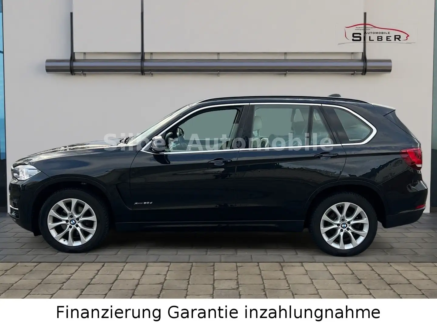 BMW X5 Baureihe X5 xDrive30d Navi Pano Hagelschaden! Black - 2