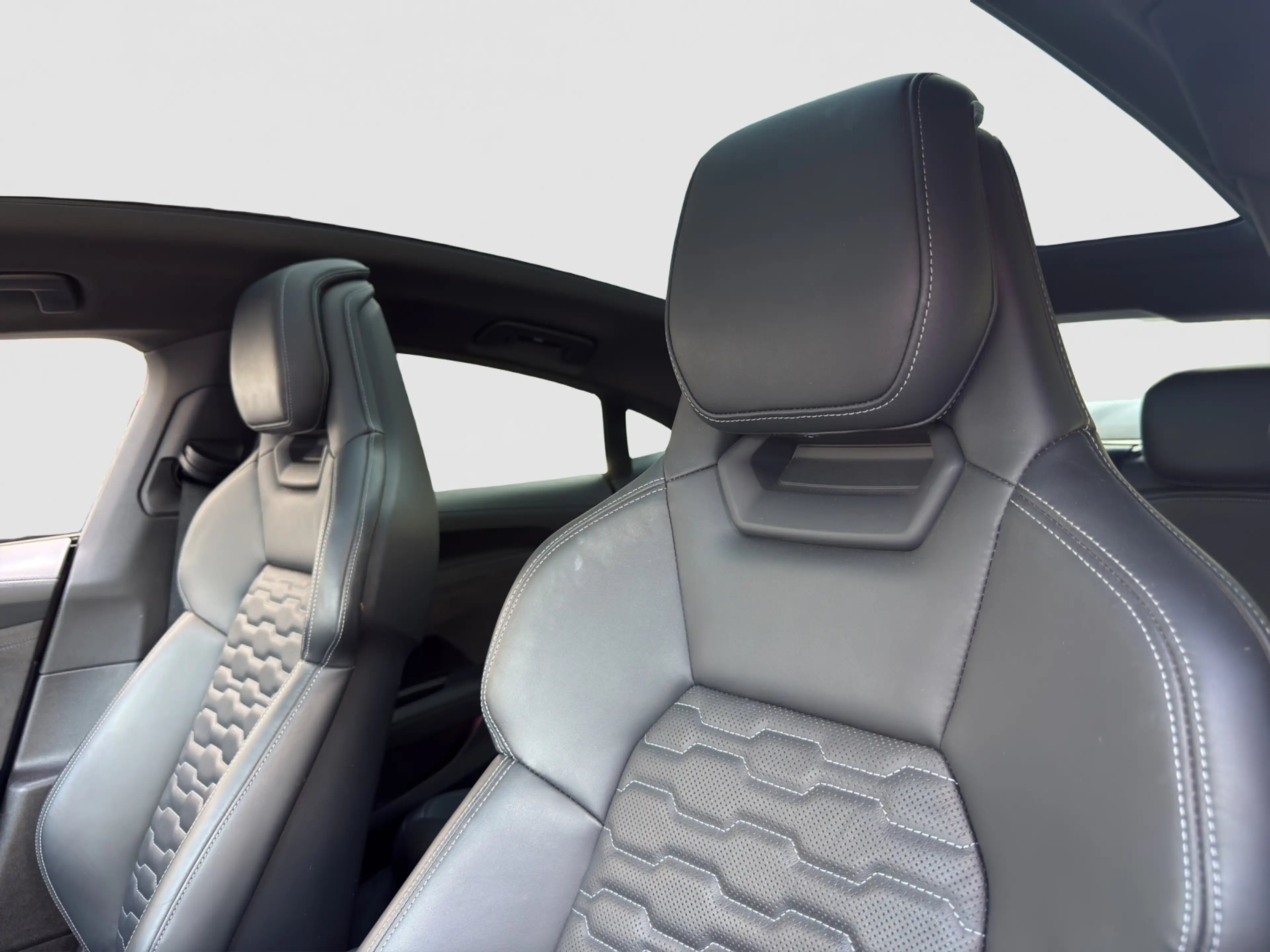 Audi e-tron GT quattro LUFT/MATRIX/PANO/HEAD-UP — photo 15