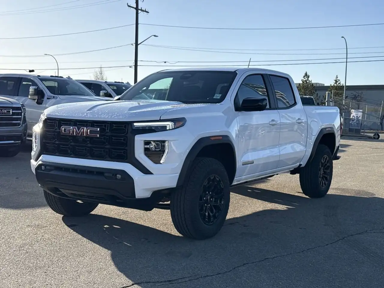 GMC Canyon снимка GMC Canyon