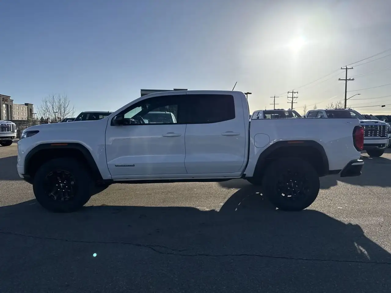 GMC Canyon снимка GMC Canyon