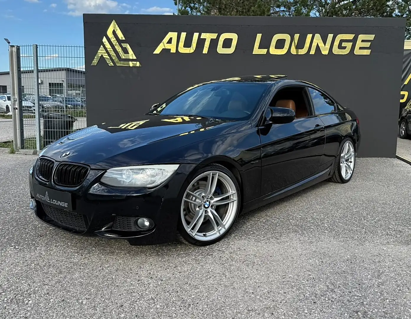 BMW 330 d Coupe xDrive (EURO5) Schwarz - 1