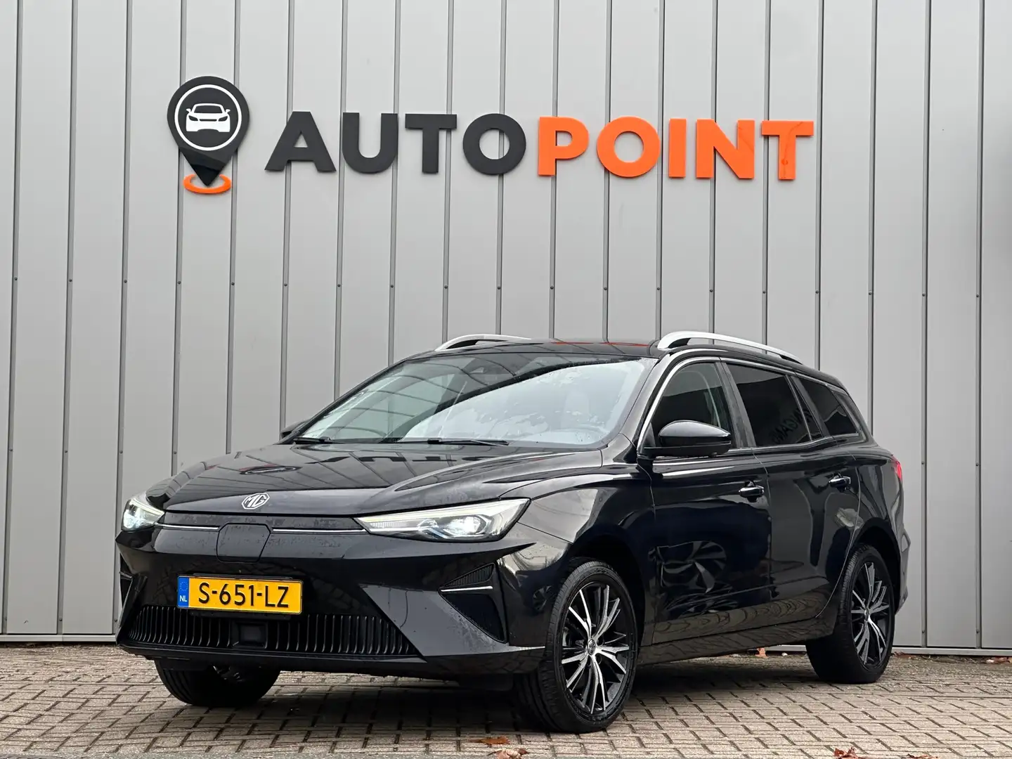 MG MG5 Electric Long Range Luxury 61 kWh SOH 95% Zwart - 2