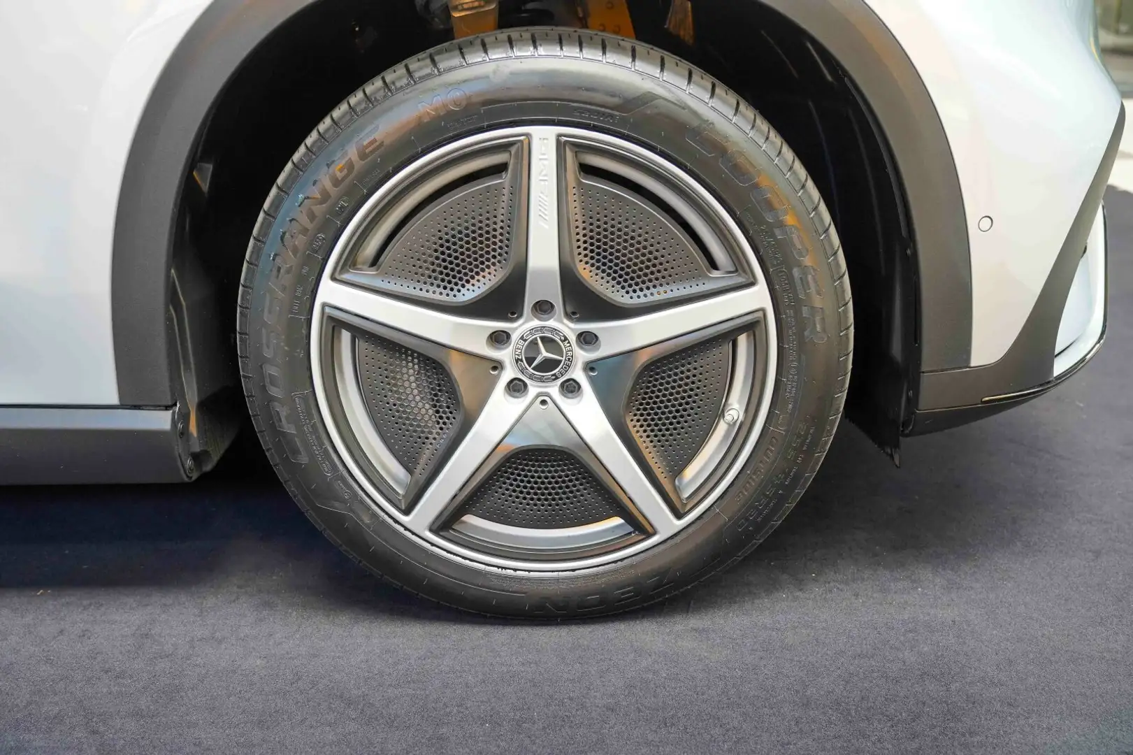 Mercedes-Benz EQE 350 EQE 350 350 4M AMG Line Night Hinterachslenkung Ezüst - 2