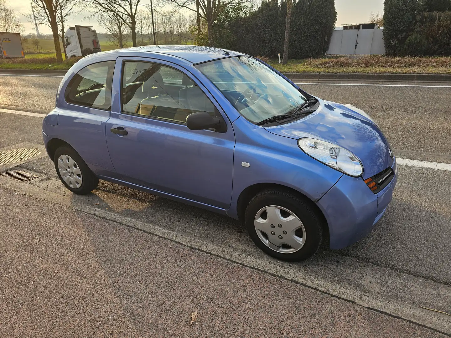 Nissan Micra 1.0i 16v Visia IN GOEDE STAAT ZOMEENEM START/RIJDT Azul - 1