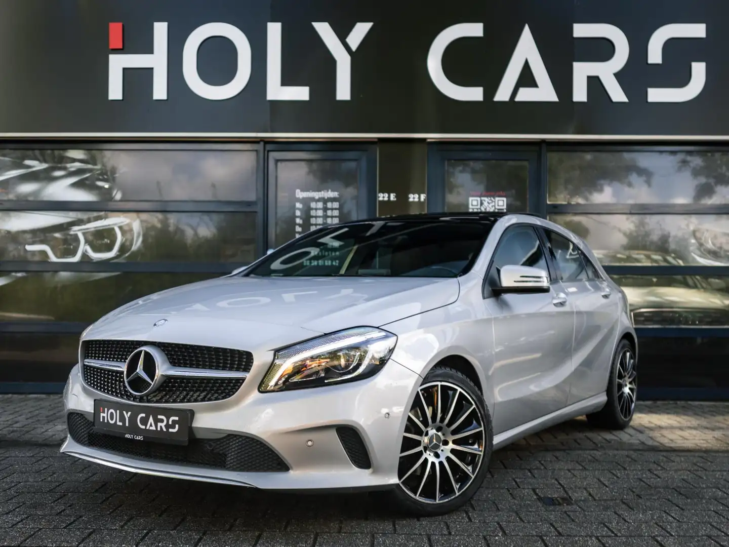 Mercedes-Benz A 200 A | PANO | KEYLESS | LED | CAMERA | CRUISE Grau - 1