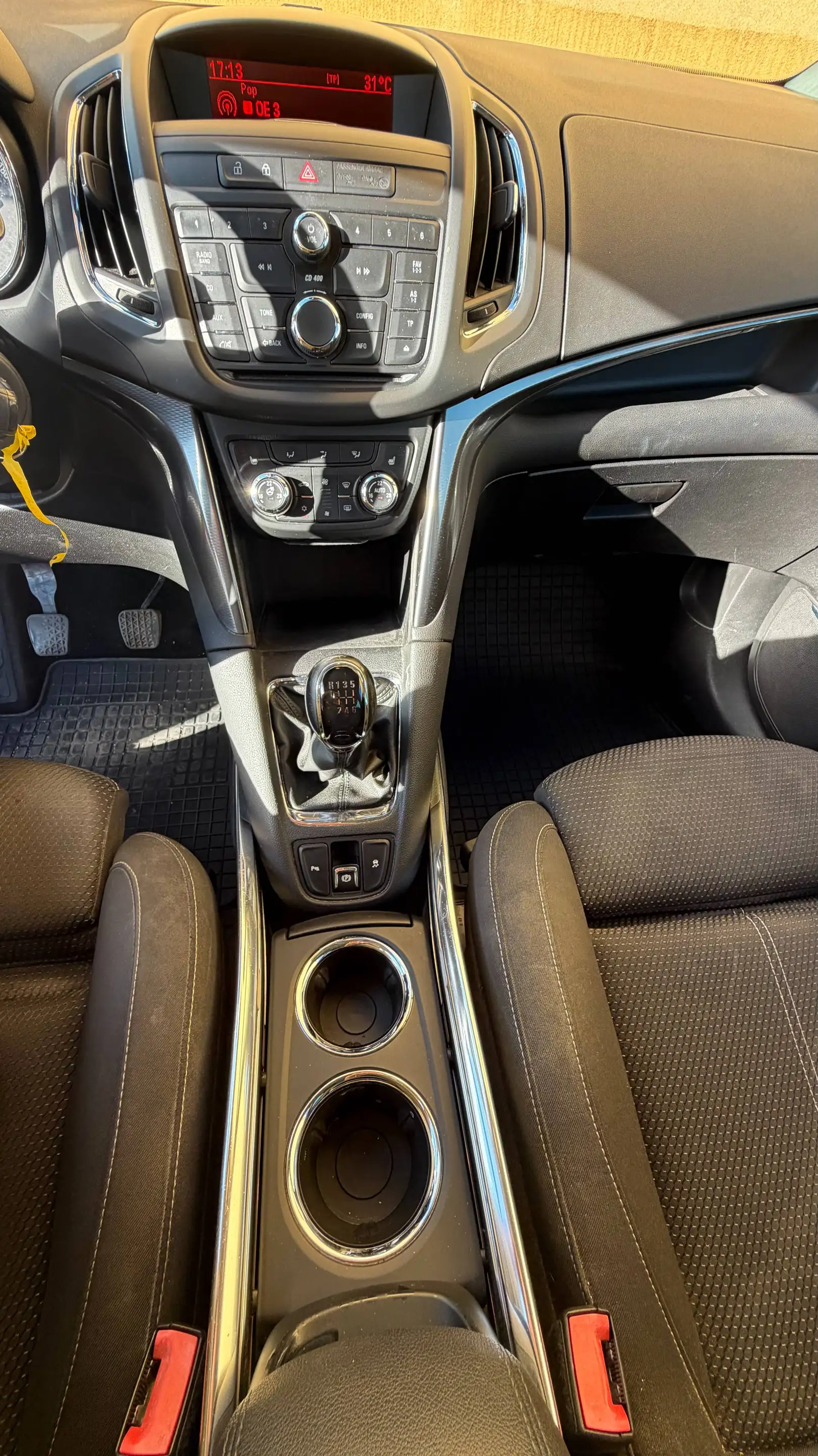 Opel Zafira Tourer Innovation — photo 12
