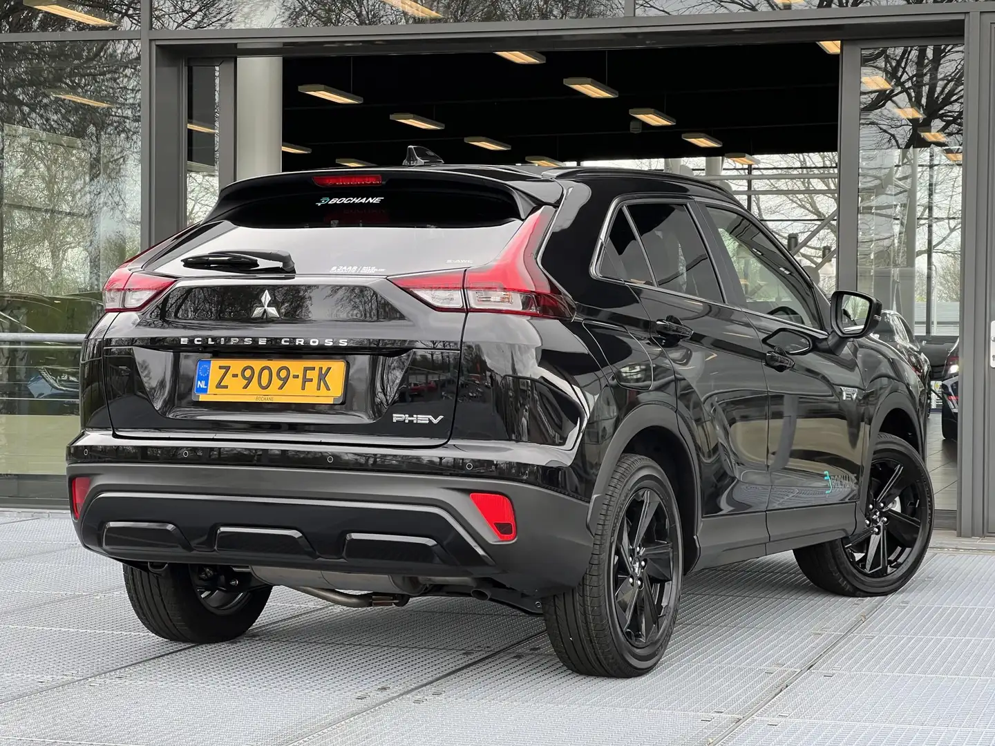 Mitsubishi Eclipse Cross 2.4 PHEV Black Edition | Adaptieve Cruise Control Zwart - 2