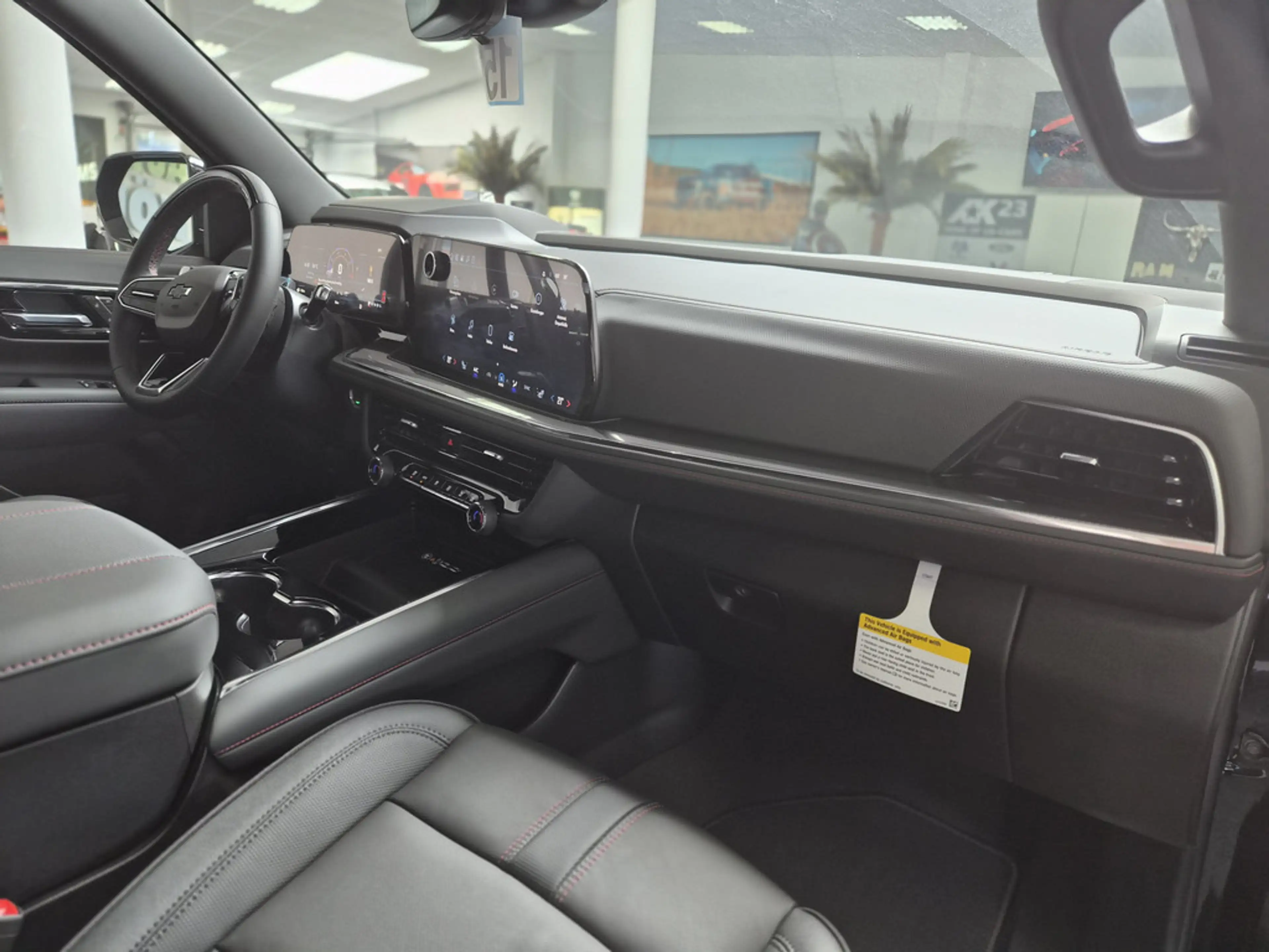 Chevrolet Tahoe 4WD RST MY26 BLACK VOLL 24" Fonds Monitore — photo 31