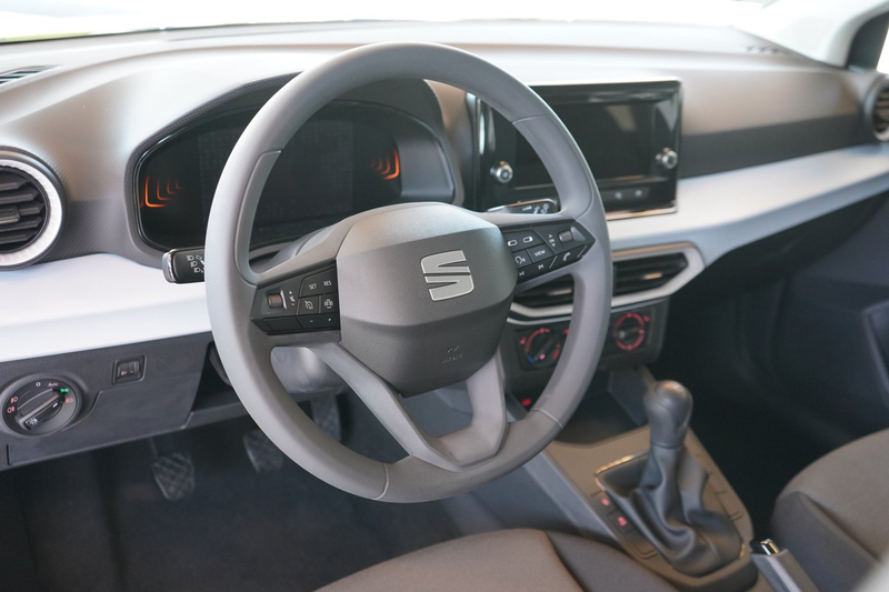 SEAT Arona Reference Edition 1.0 TSI — photo 3