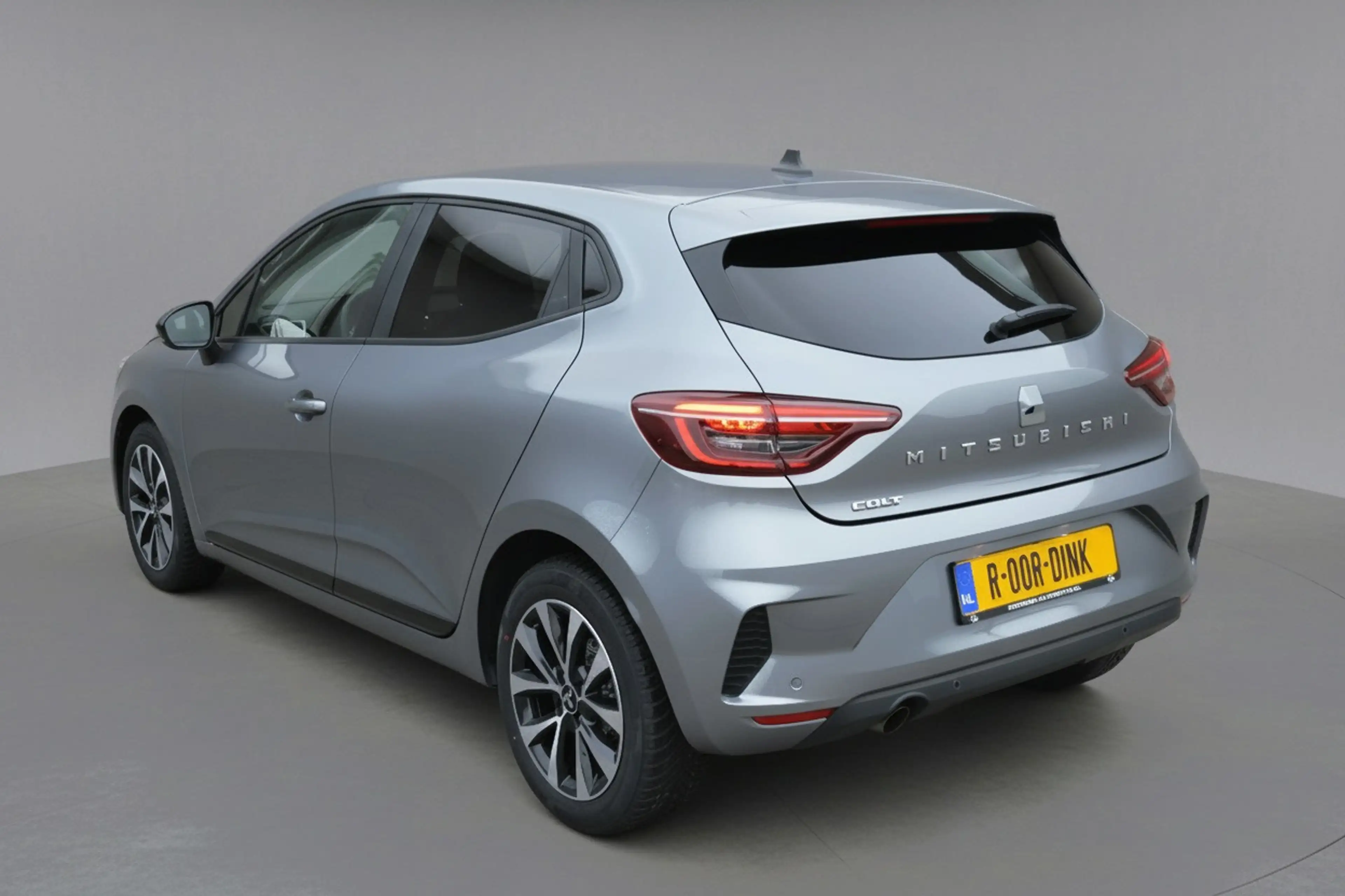 Mitsubishi Colt Carplay|Camera|Clima|LED|8 jaar garantie! — photo 4