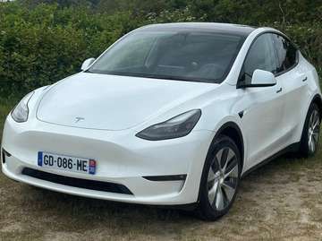 Tesla model y Dual Motor Long Range