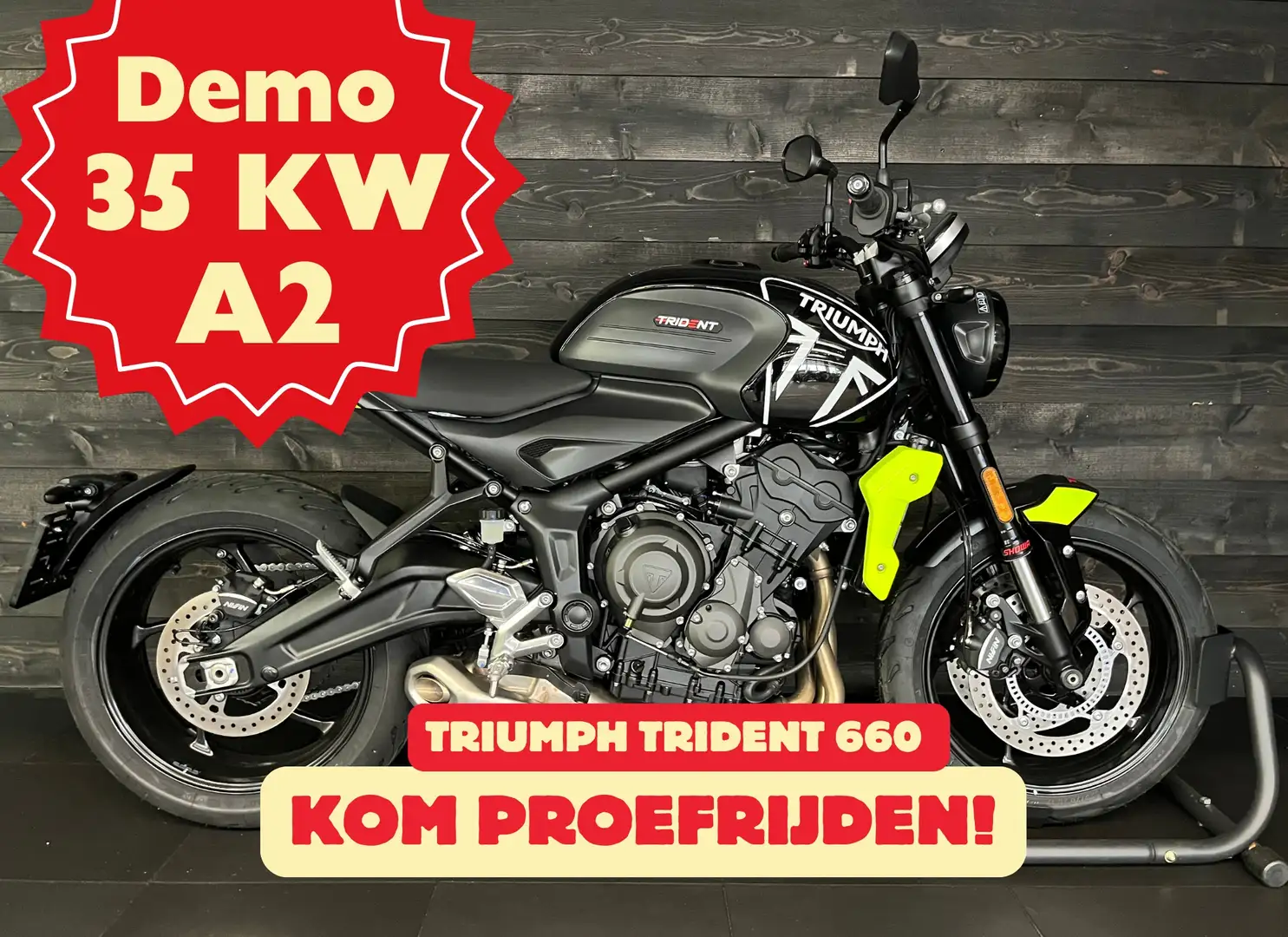 Triumph Trident 660 BIG BADGE YELLOW BLACK Black - 1