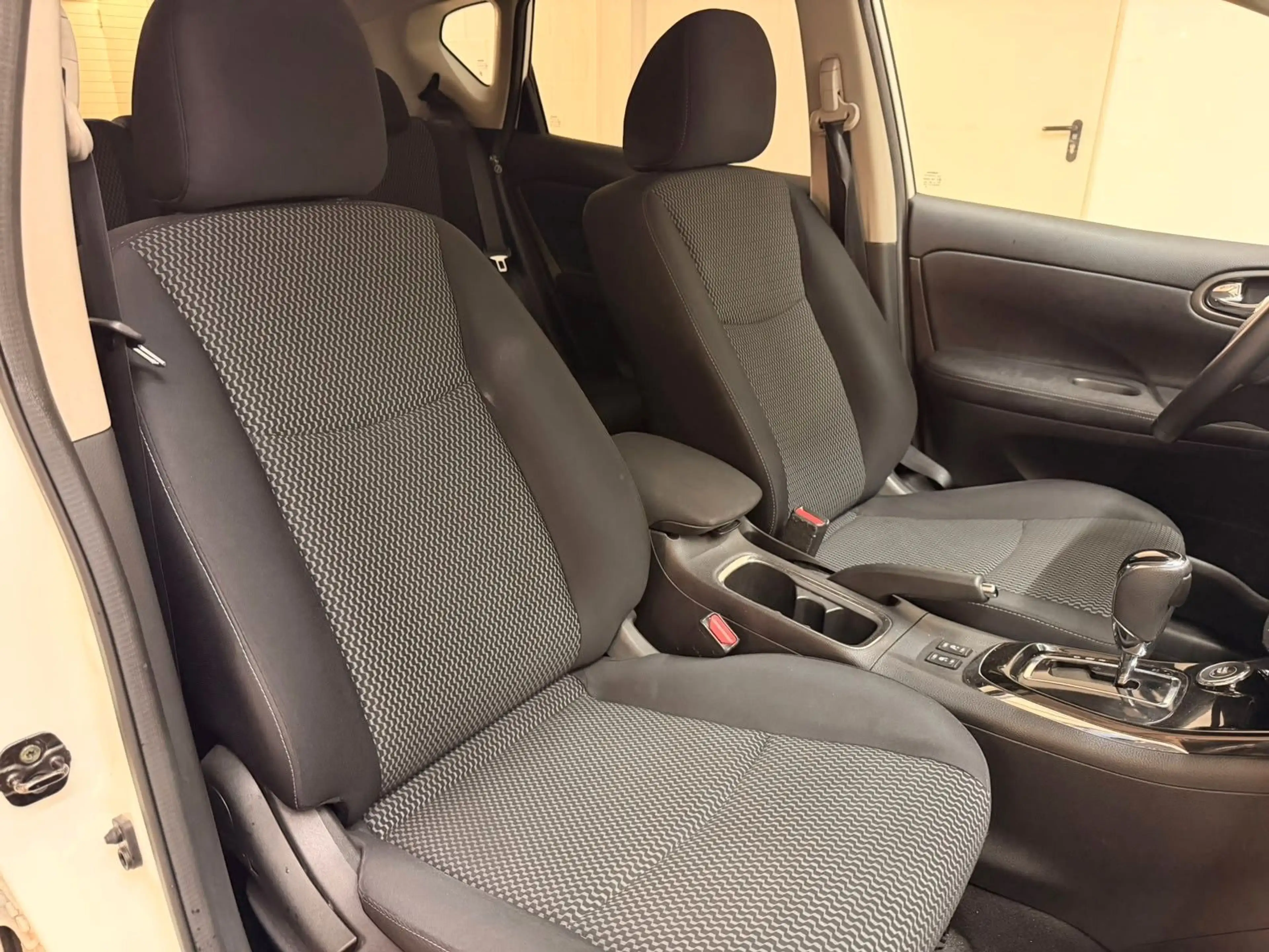 Nissan Pulsar 1.2 AUTOMATIK*2.HAND *TEMPO *SHZ *TÜV NEU — photo 14