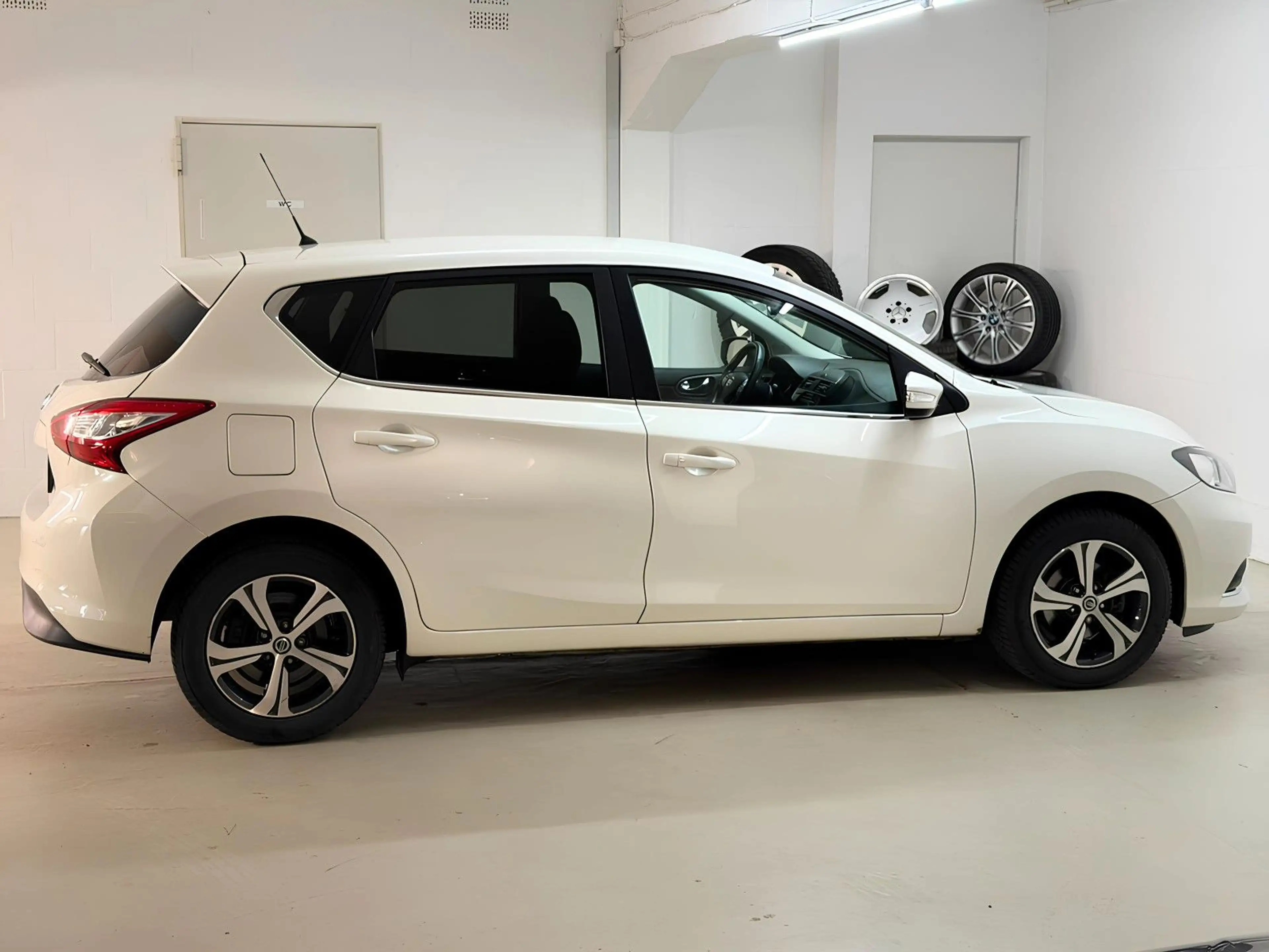 Nissan Pulsar 1.2 AUTOMATIK*2.HAND *TEMPO *SHZ *TÜV NEU — photo 6