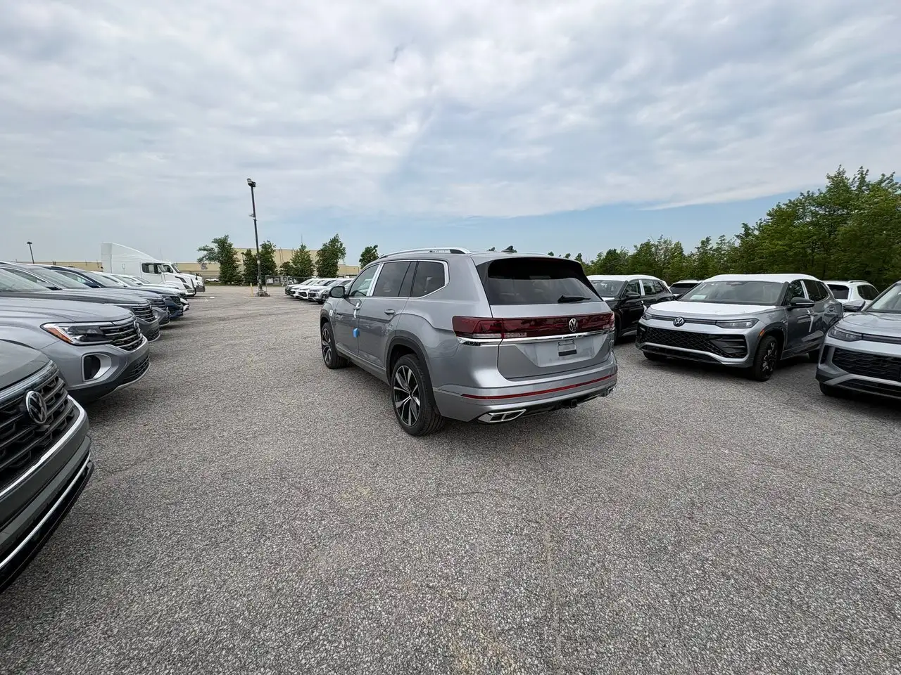 Volkswagen Atlas снимка Volkswagen Atlas