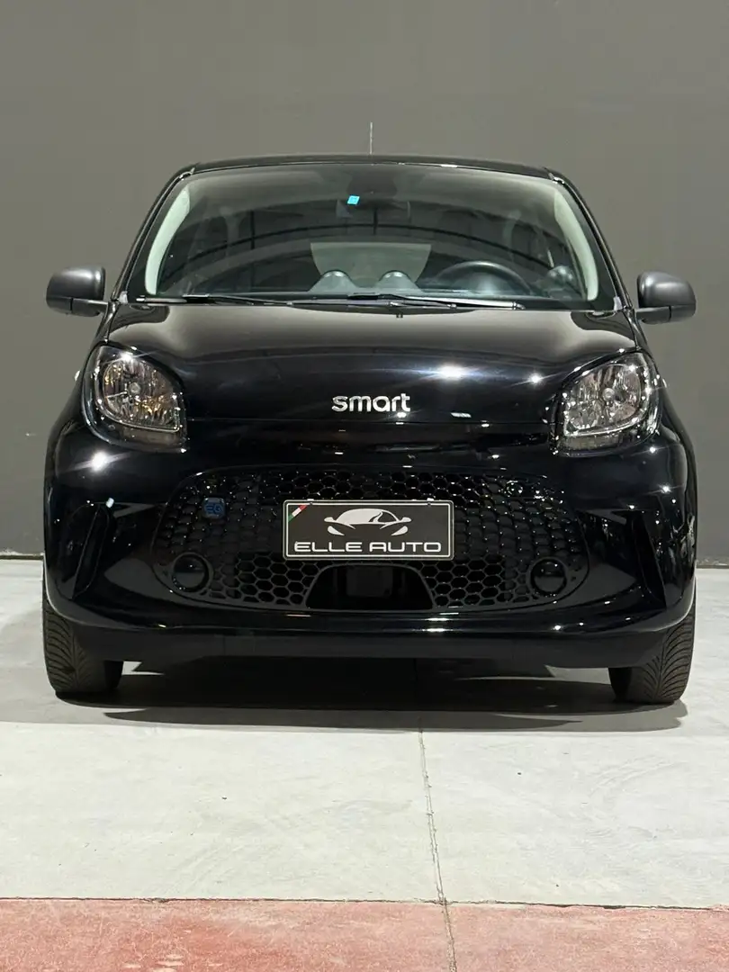 smart forFour Forfour eq Passion 22kW Černá - 2