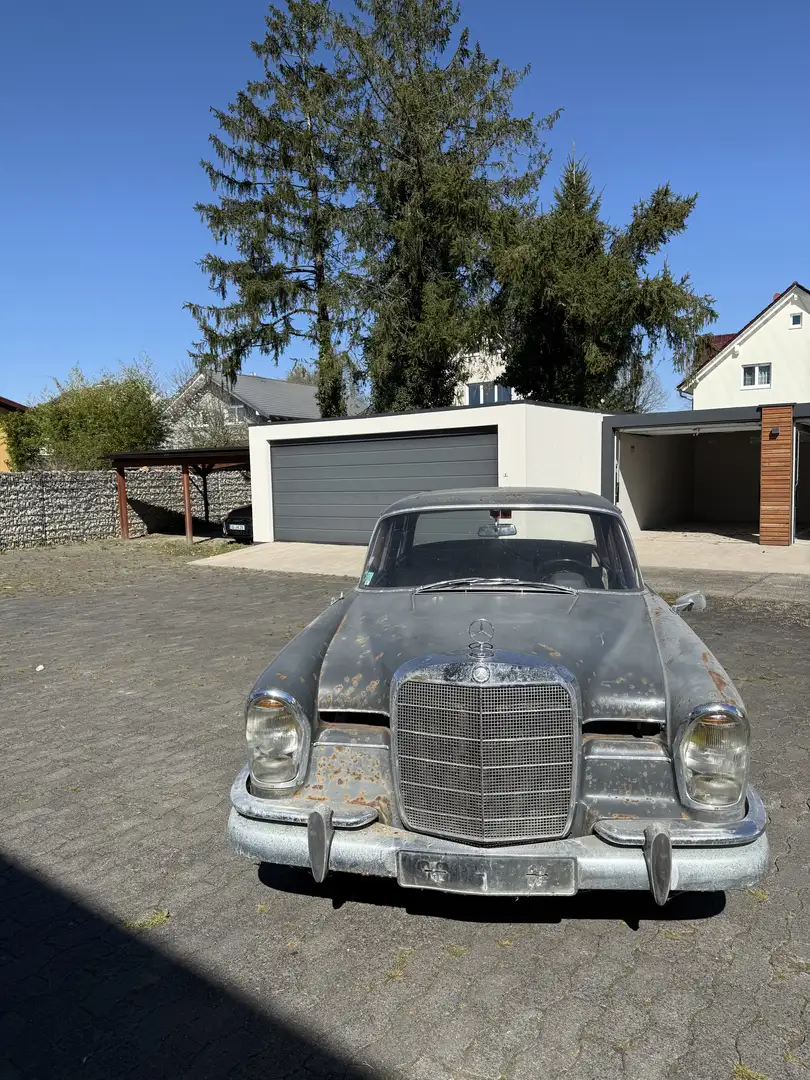 Mercedes-Benz 220 W 220S - 2