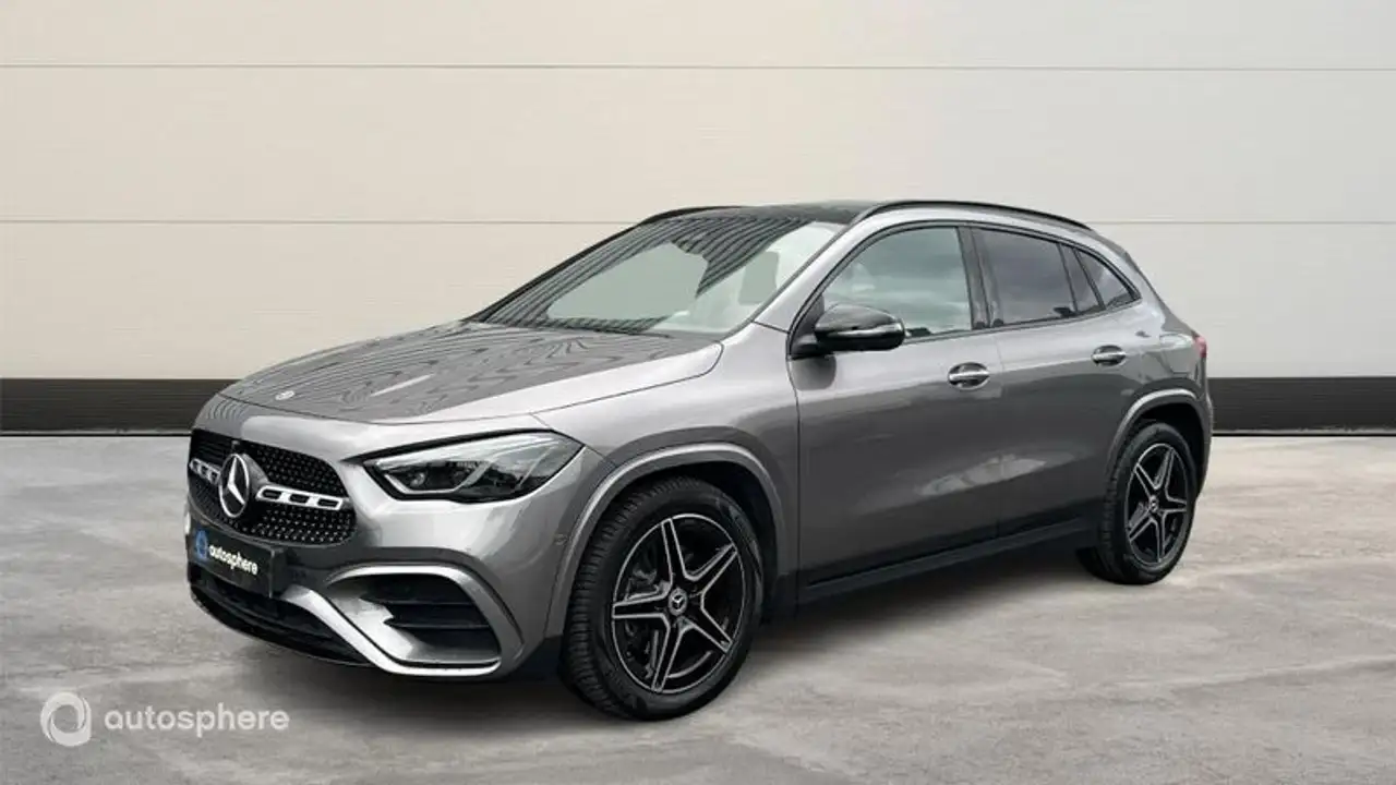 Mercedes-Benz GLA 200
