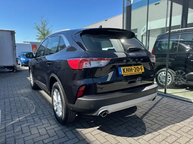 Ford Kuga view 9