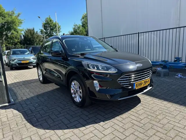 Ford Kuga view 6