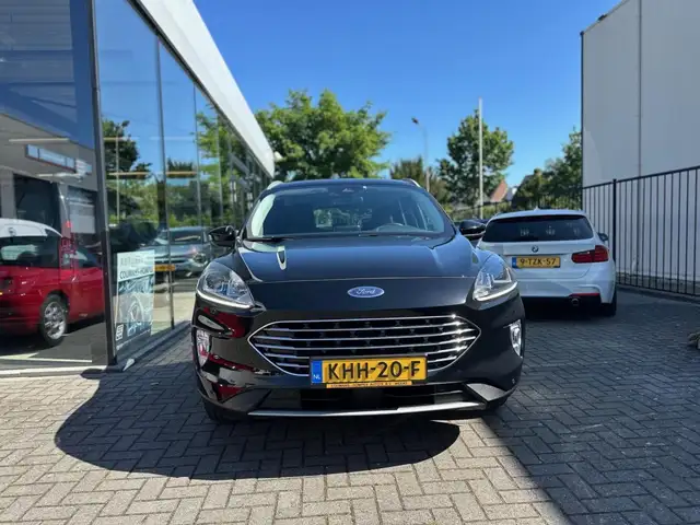 Ford Kuga view 5