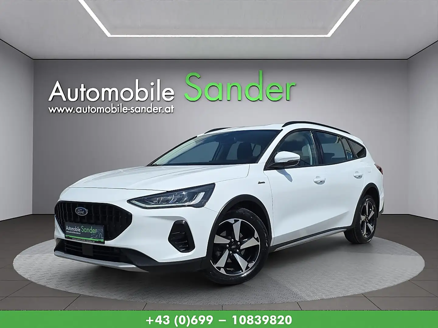 Ford Focus Turnier 1,5 EcoBlue Active Aut. Weiß - 1