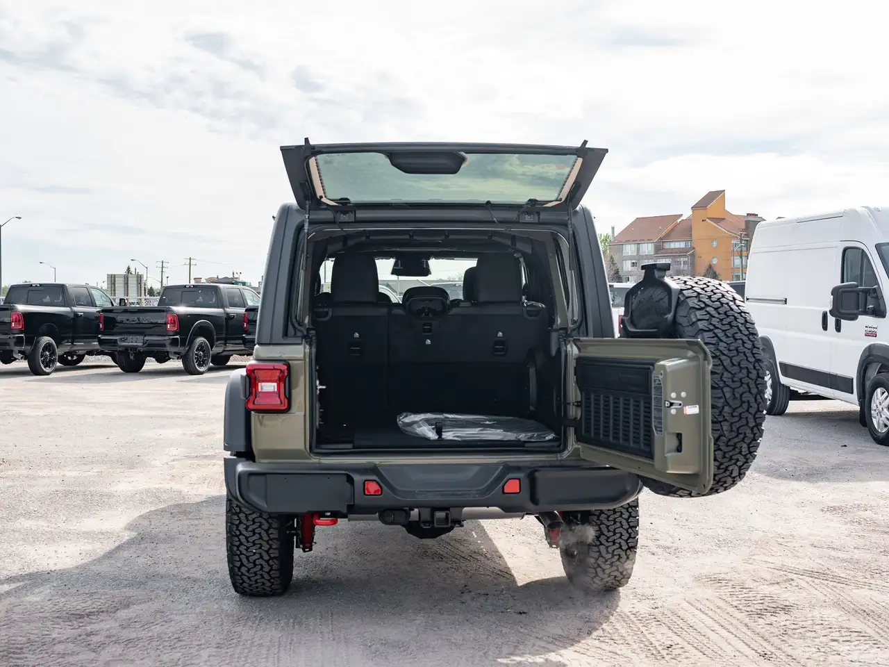 Jeep Wrangler снимка Jeep Wrangler