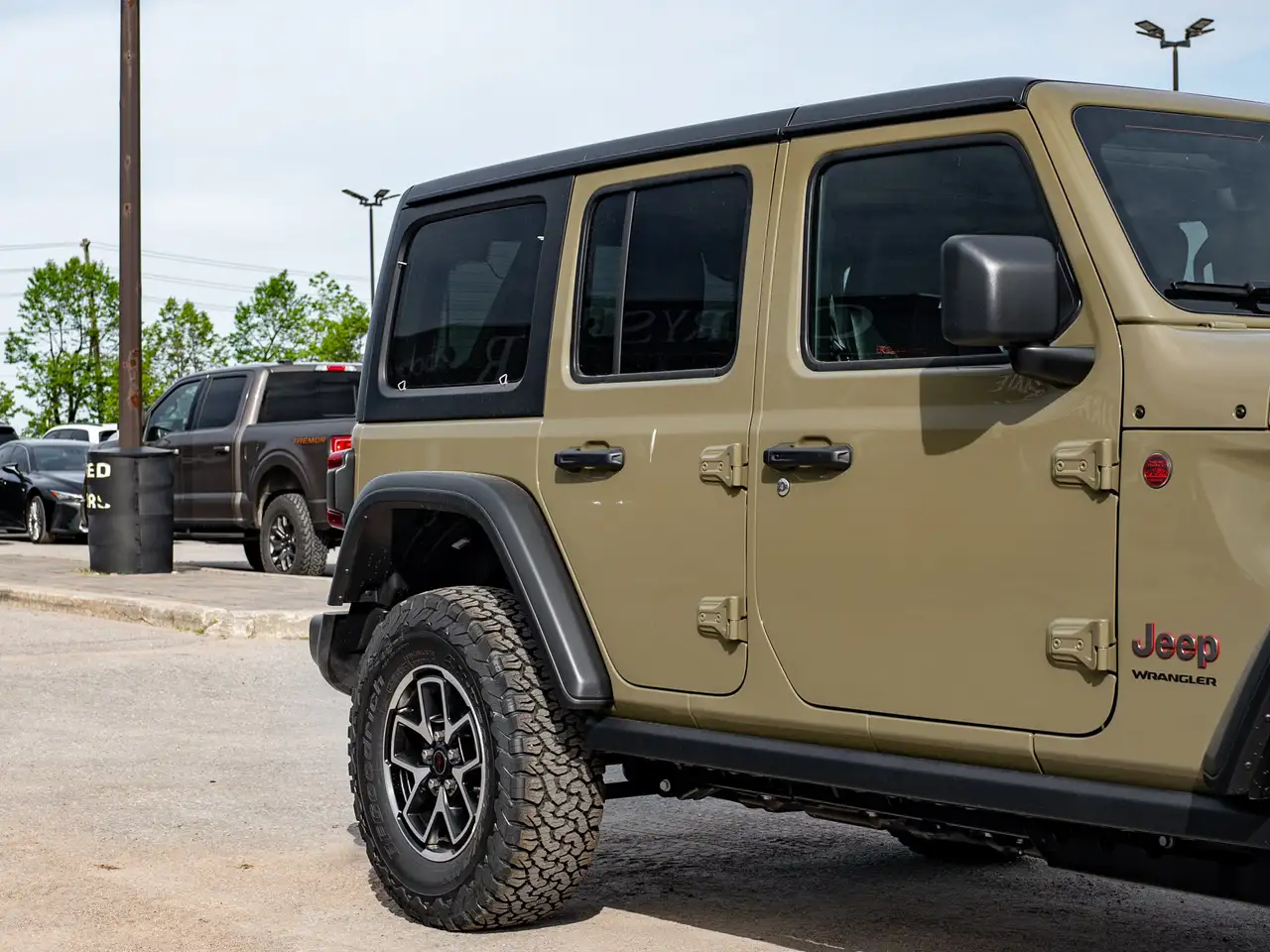 Jeep Wrangler снимка Jeep Wrangler