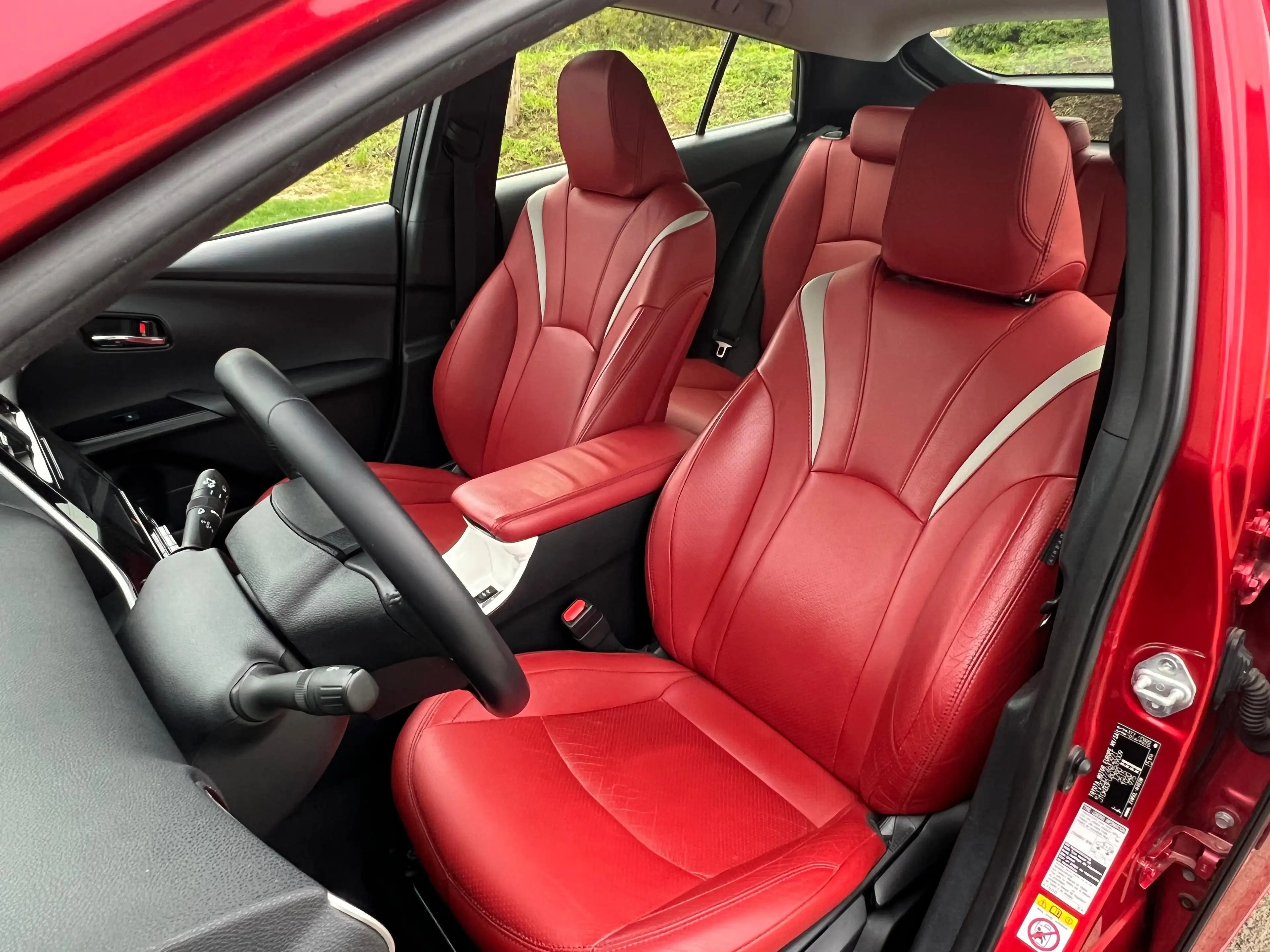 Toyota Prius Prius 1.8i Hybrid ***Red Edition*** — photo 15