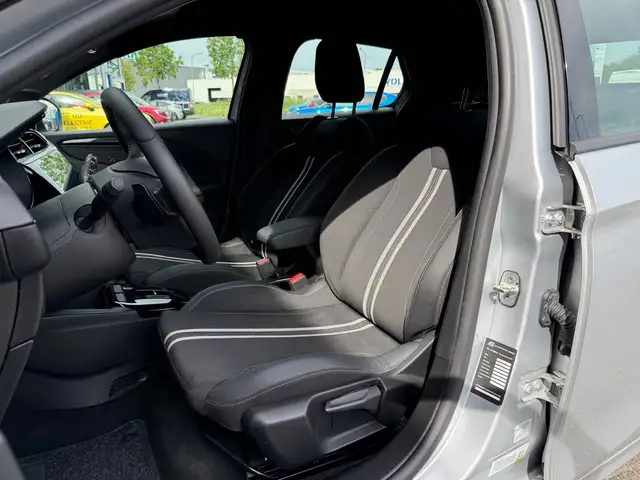 Opel Corsa view 13