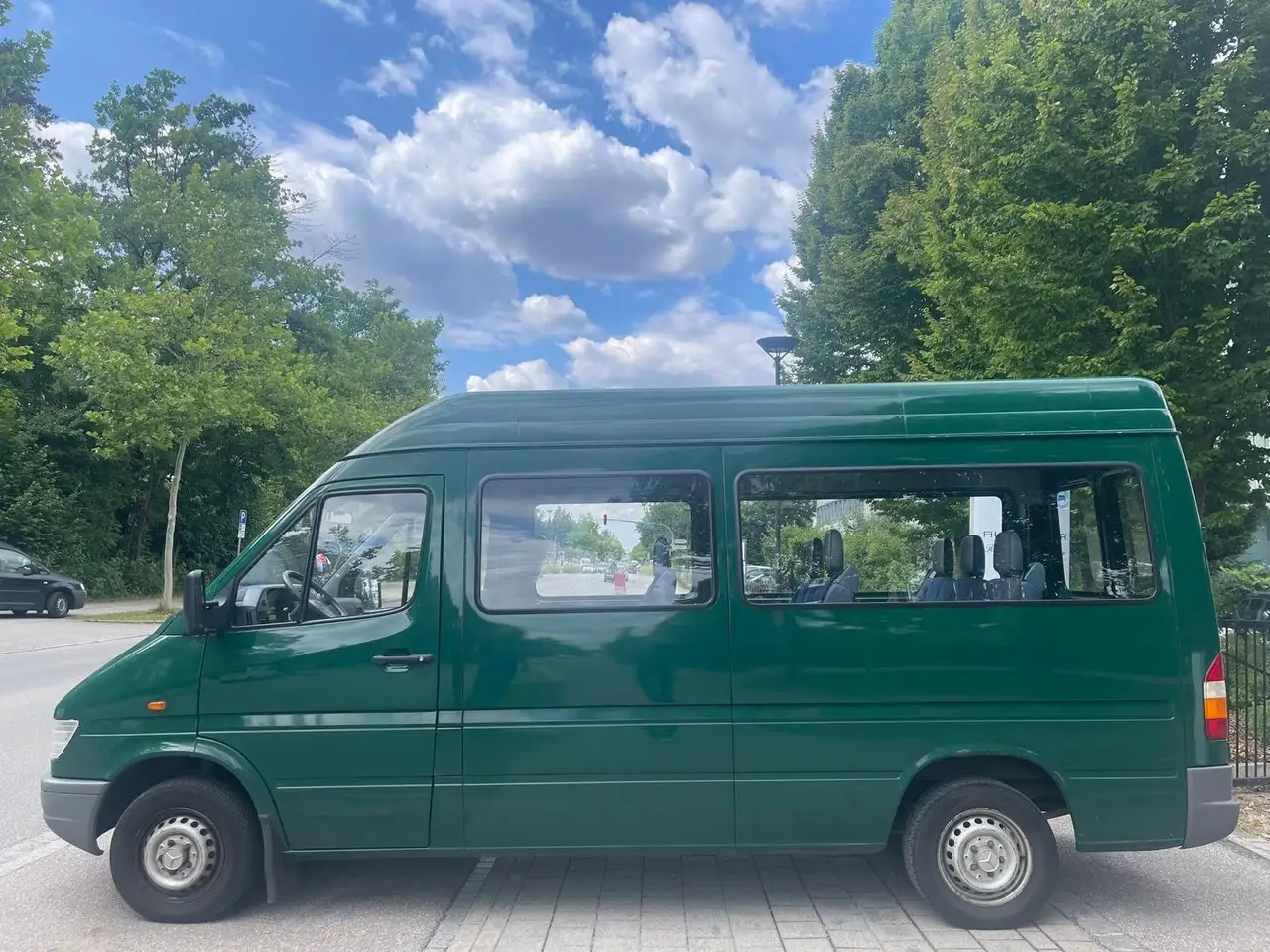 Mercedes-Benz Sprinter 214 902.011, foto 2