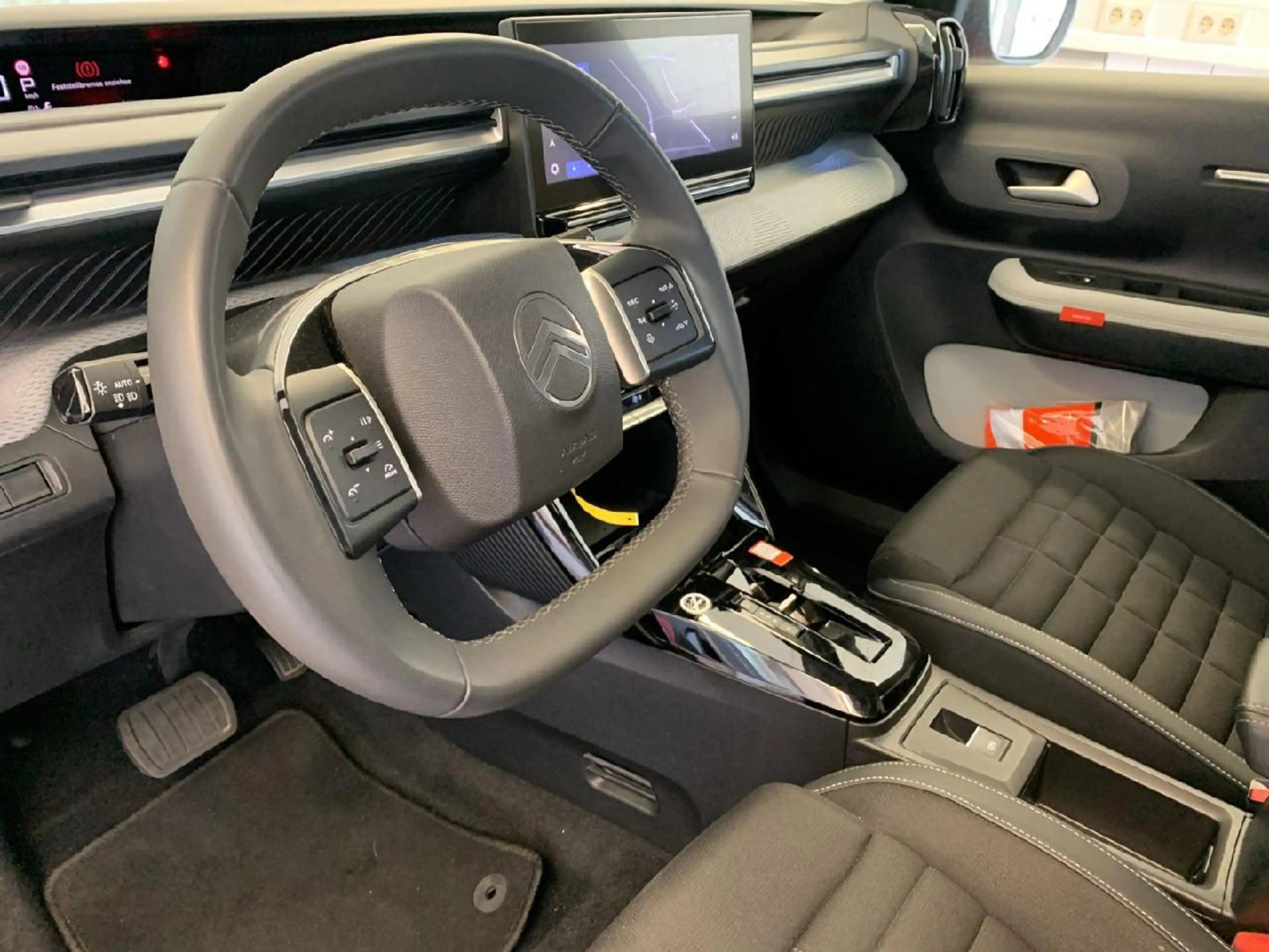 Citroen C3 Aircross ë 113 MAX,KLIMA,NAVI,LED,TEMPO,KAMERA,SPURHALTE — photo 8
