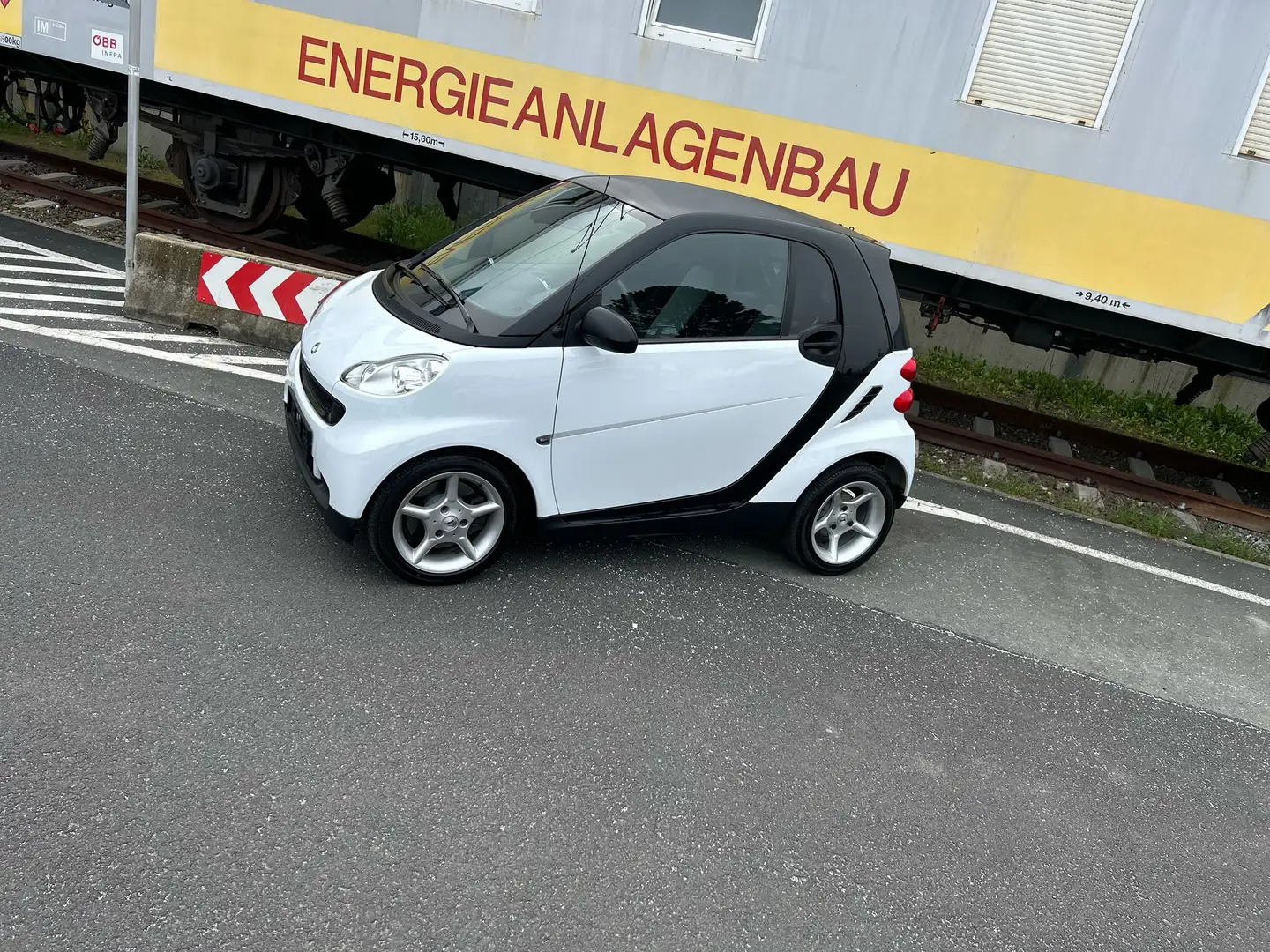 smart forTwo pure micro hybrid Weiß - 2