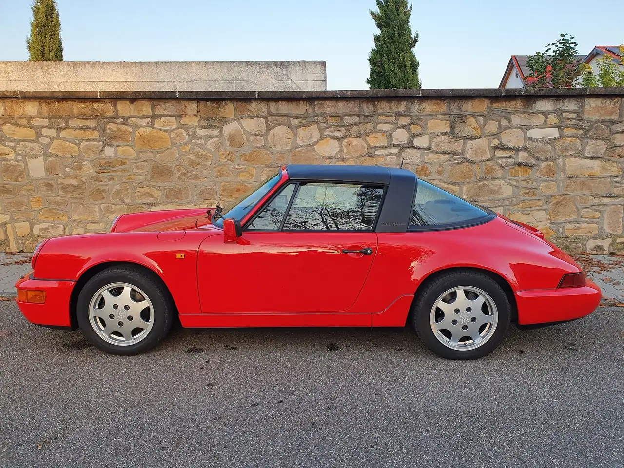 Porsche 964