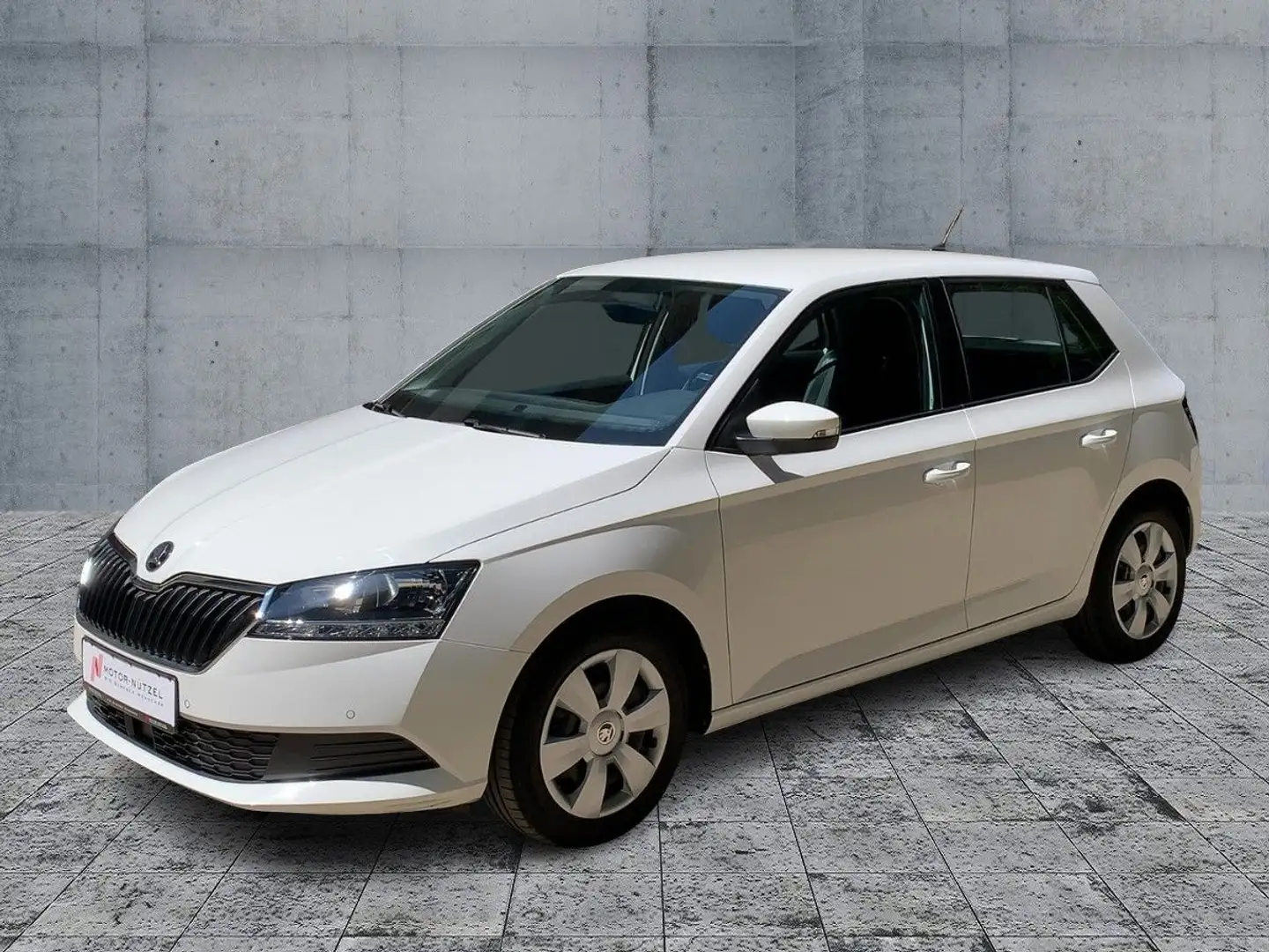 Skoda Fabia 1.0 AMBITION APP+DAB+BT+GRA+SHZ+2xPDC+MFL Weiß - 2