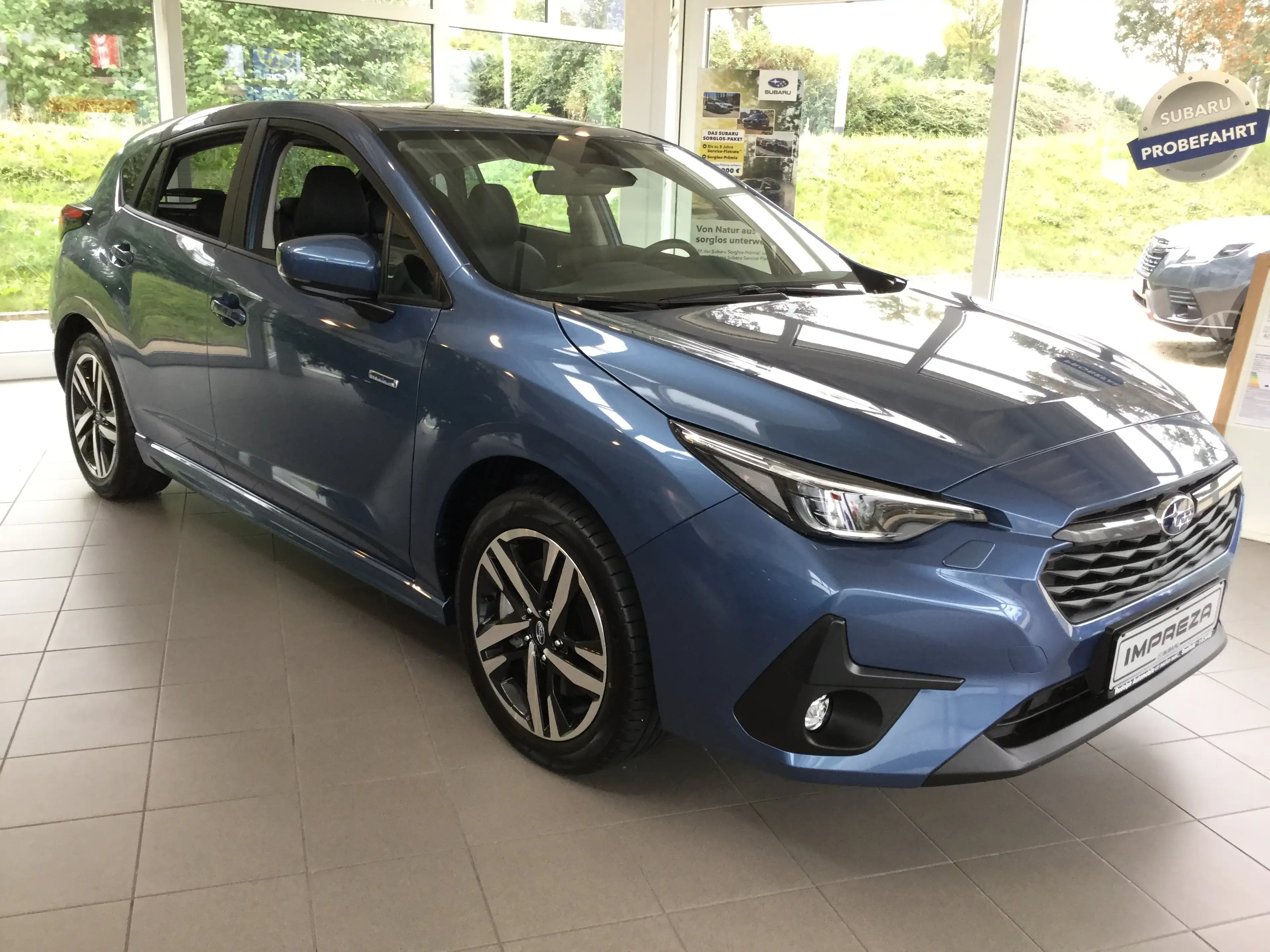 Subaru Impreza 2.0ie Lineartronic Platinum — photo 4
