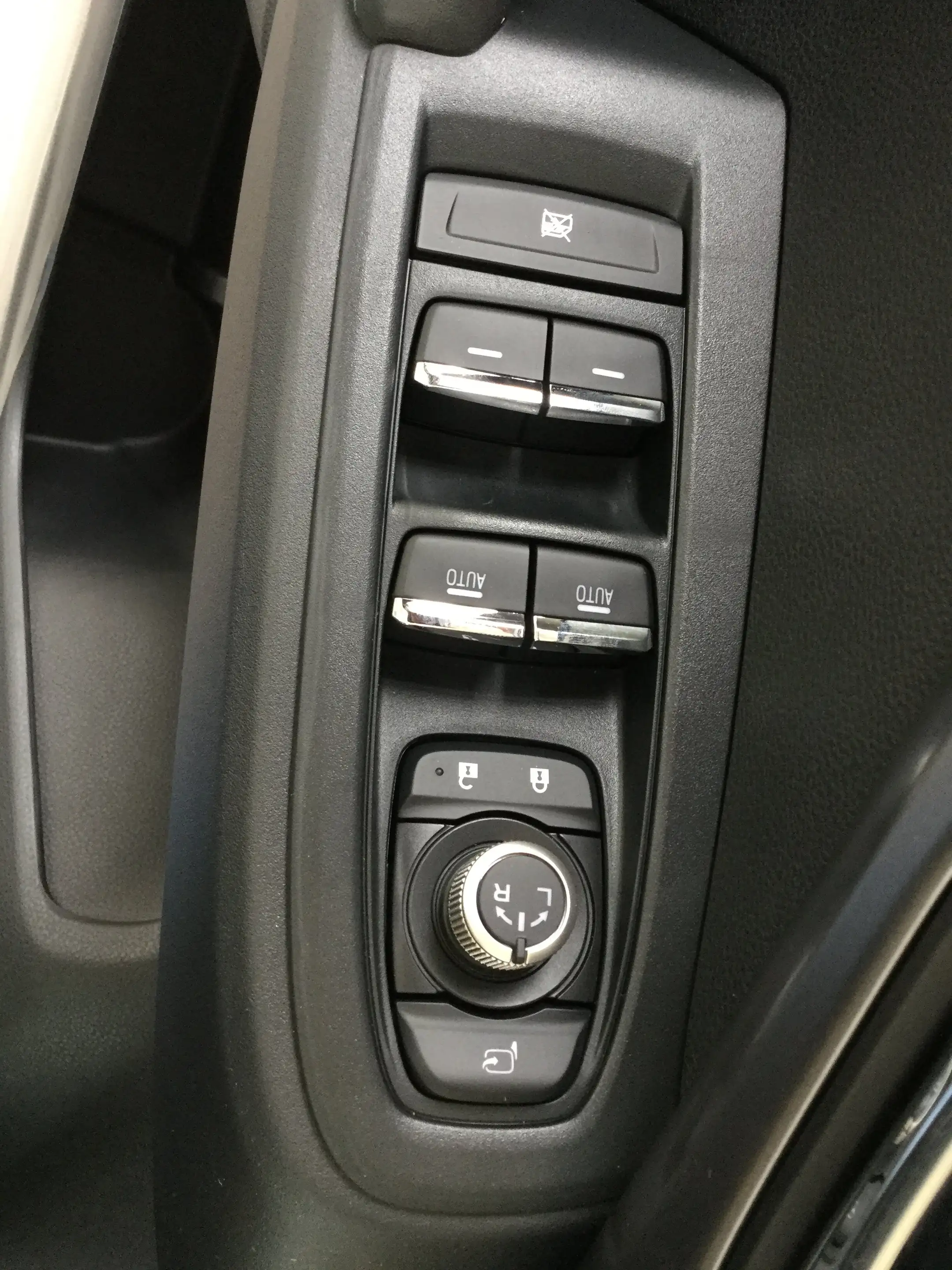 Subaru Impreza 2.0ie Lineartronic Platinum — photo 12