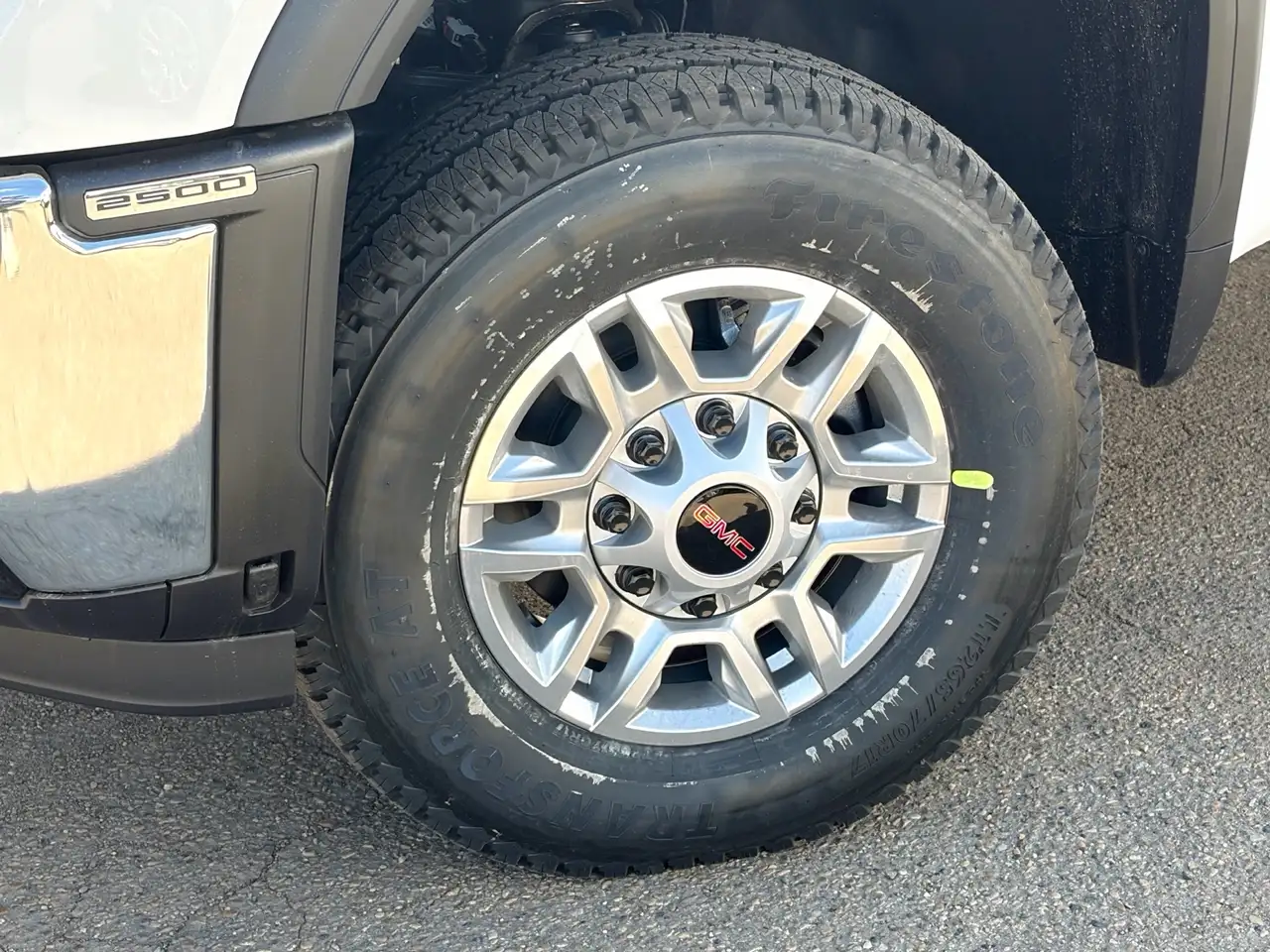 GMC Sierra 2500HD снимка GMC Sierra 2500HD