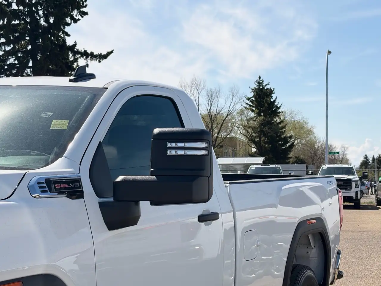 GMC Sierra 2500HD снимка GMC Sierra 2500HD