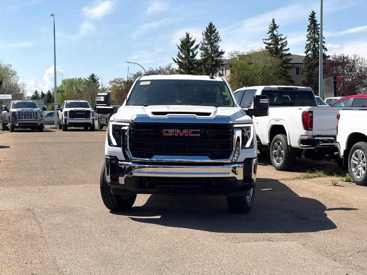 GMC Sierra 2500HD снимка GMC Sierra 2500HD