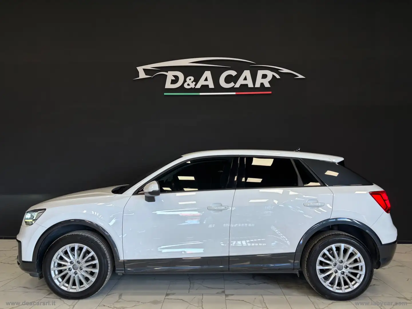 Audi Q2 30 TFSI S tronic PERFETTA Weiß - 1