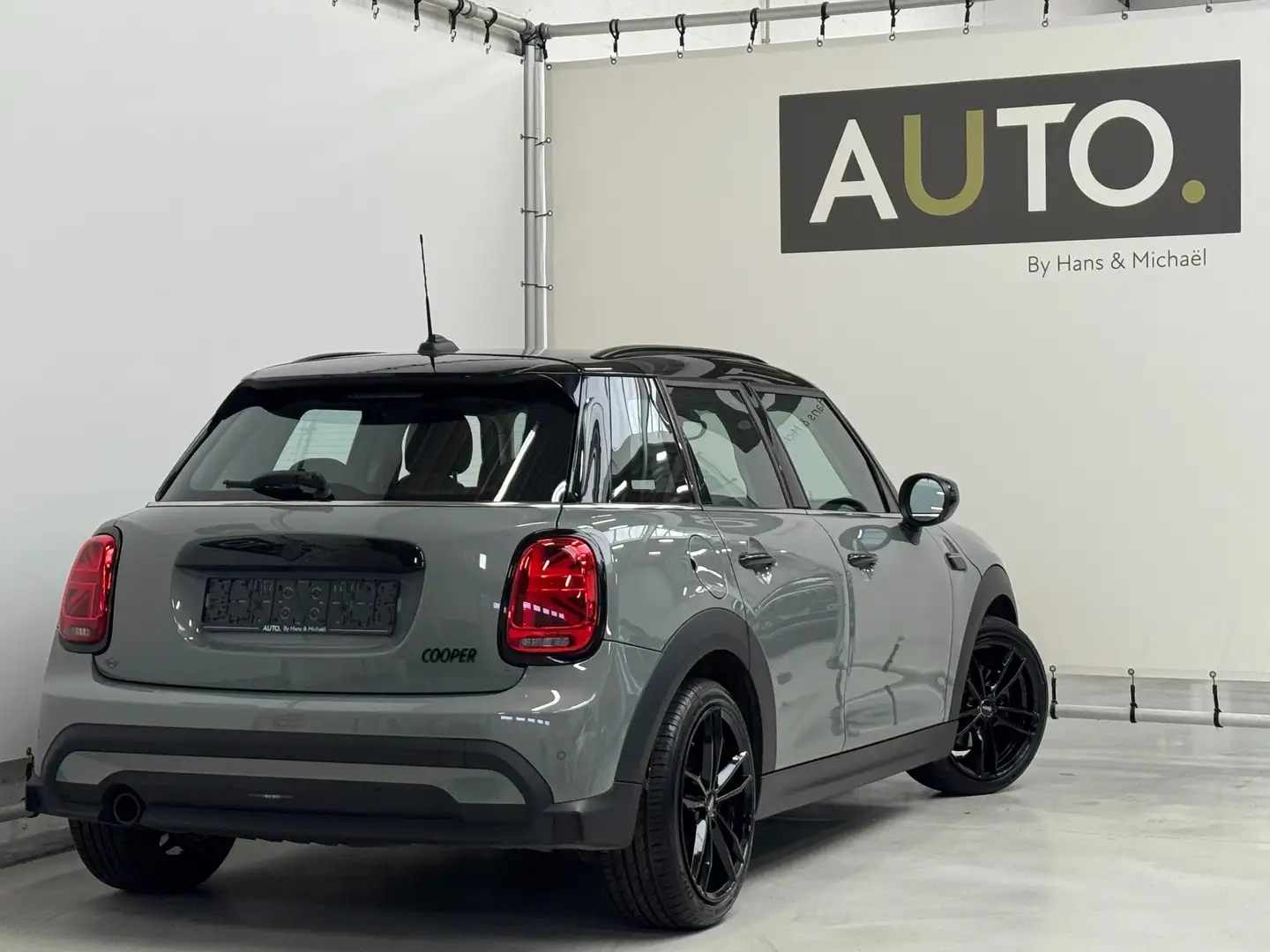 MINI Cooper Cooper 1.5i *CARPLAY*ZETELVERW*PDC* Grigio - 2