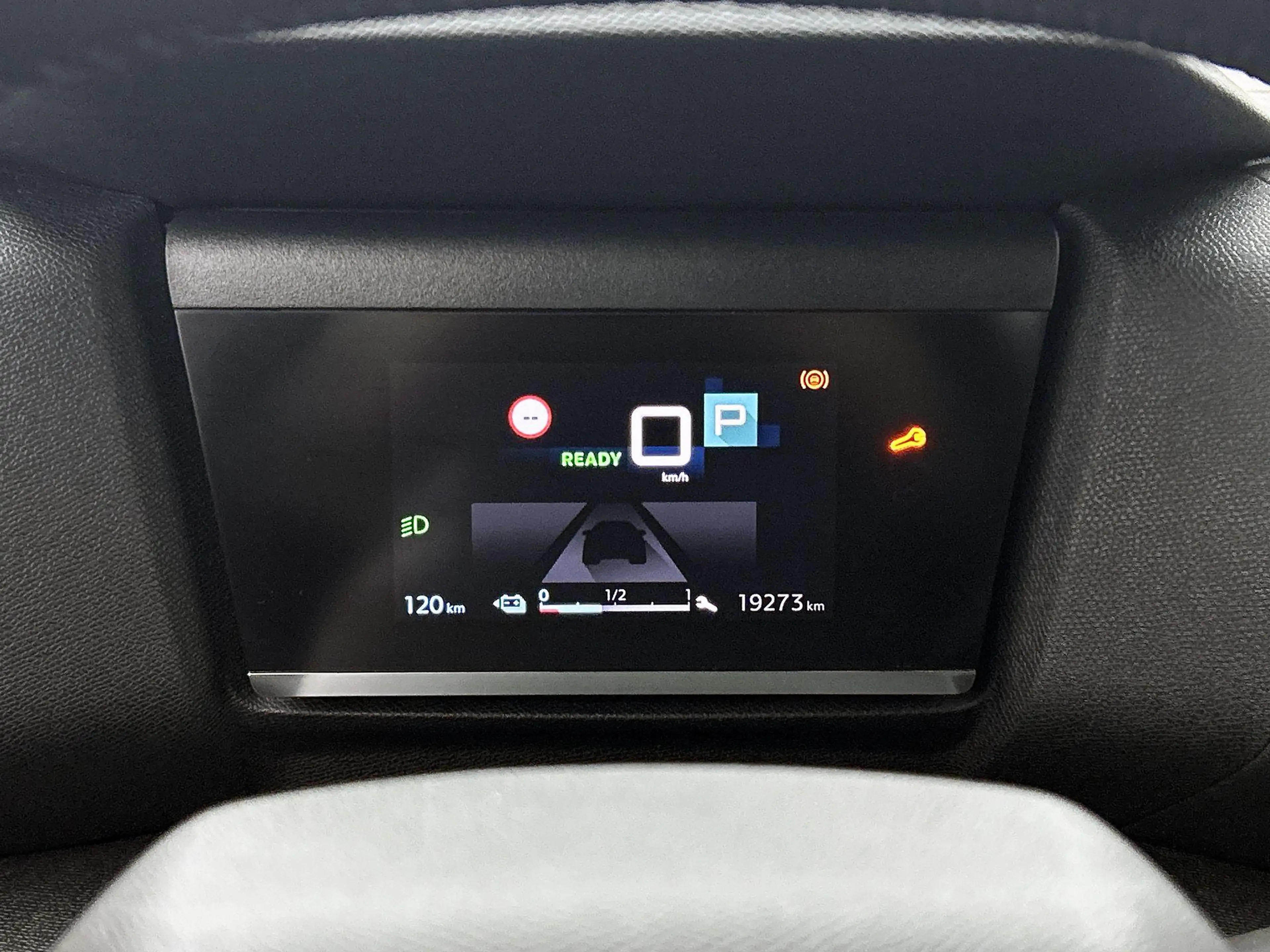 Citroen E-C4 Electric You 136pk 50 kWh Automaat | Apple Carplay/Android — photo 15