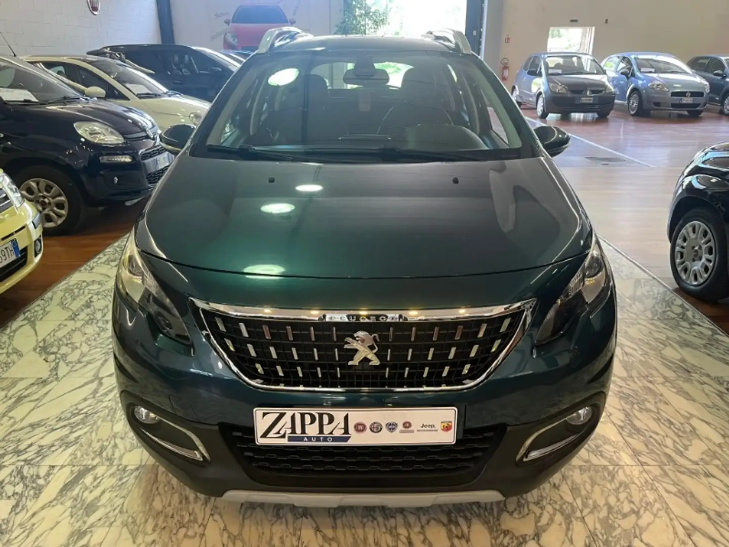 Peugeot 2008 BlueHDi 120 S&S Allure Bleu - 2