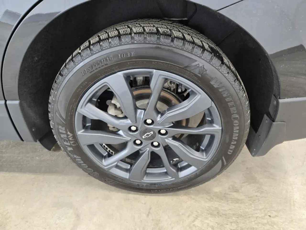 Chevrolet Equinox снимка Chevrolet Equinox