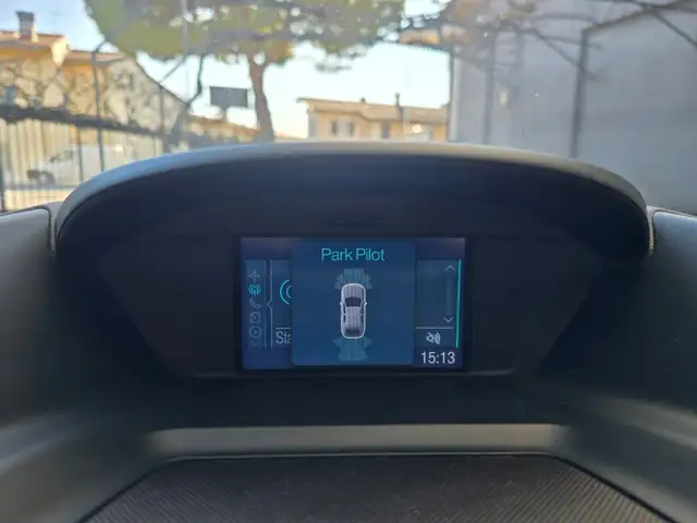 Ford C-Max view 14