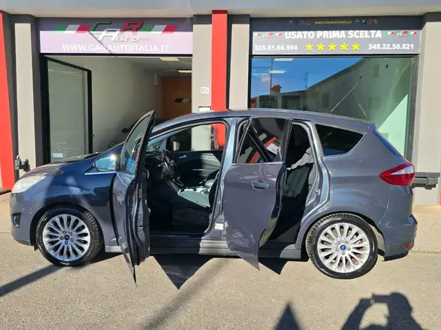 Ford C-Max view 2