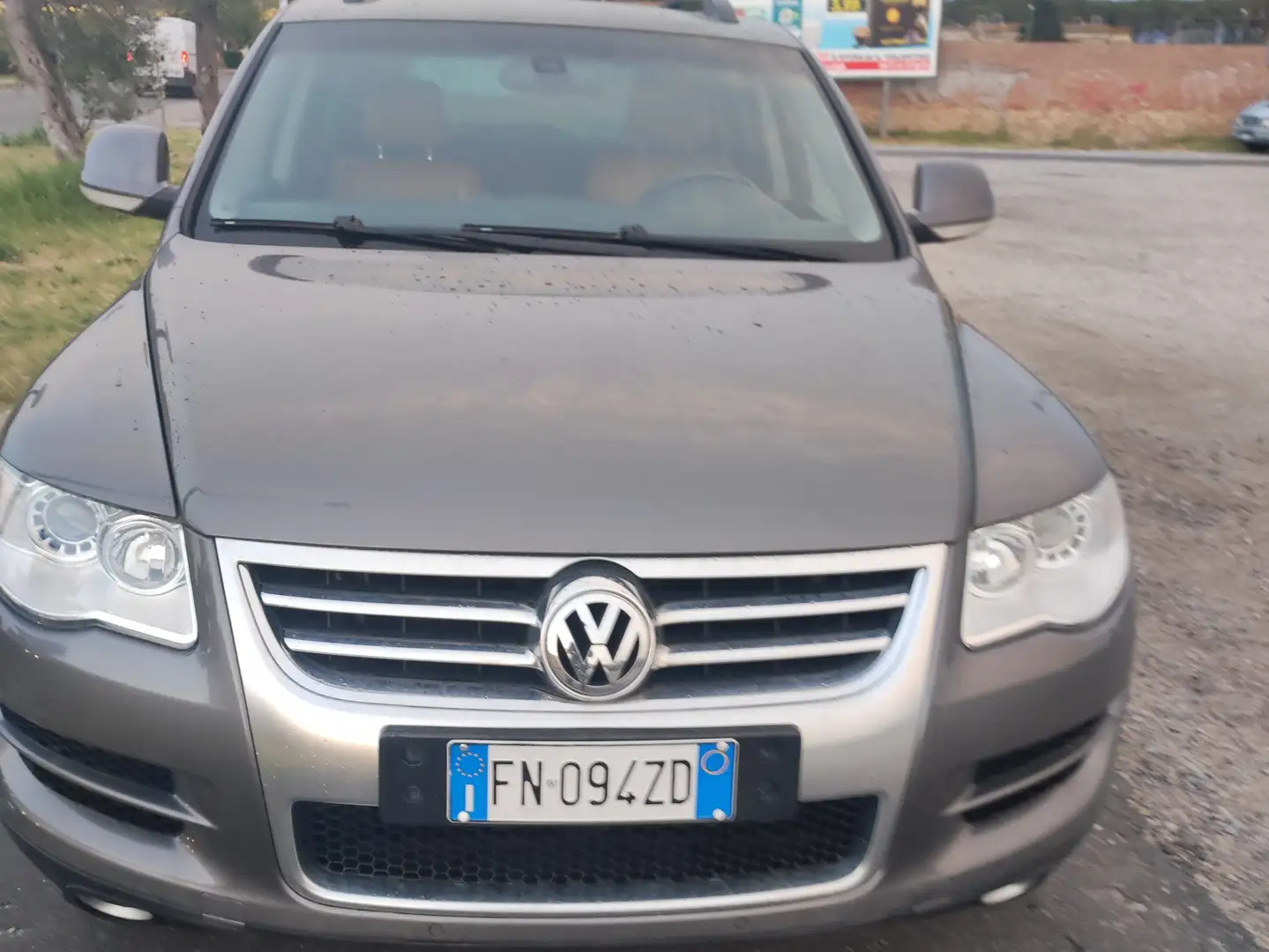 Volkswagen Touareg Touareg I 2003 2.5 tdi R5 Exclusive tiptronic dpf Grigio - 1