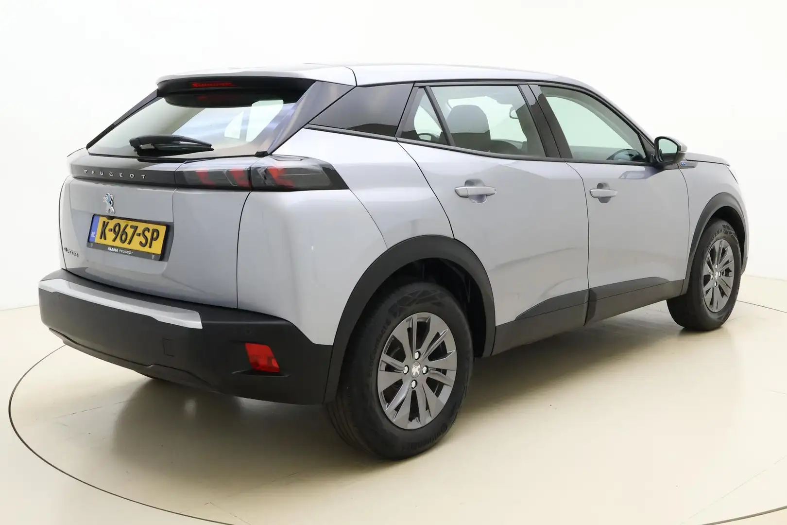 Peugeot e-2008 EV Blue Lease Active 50 kWh | Airco | Navigatie | Grijs - 2